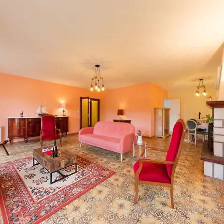 Holiday home Parc De La By Interhome